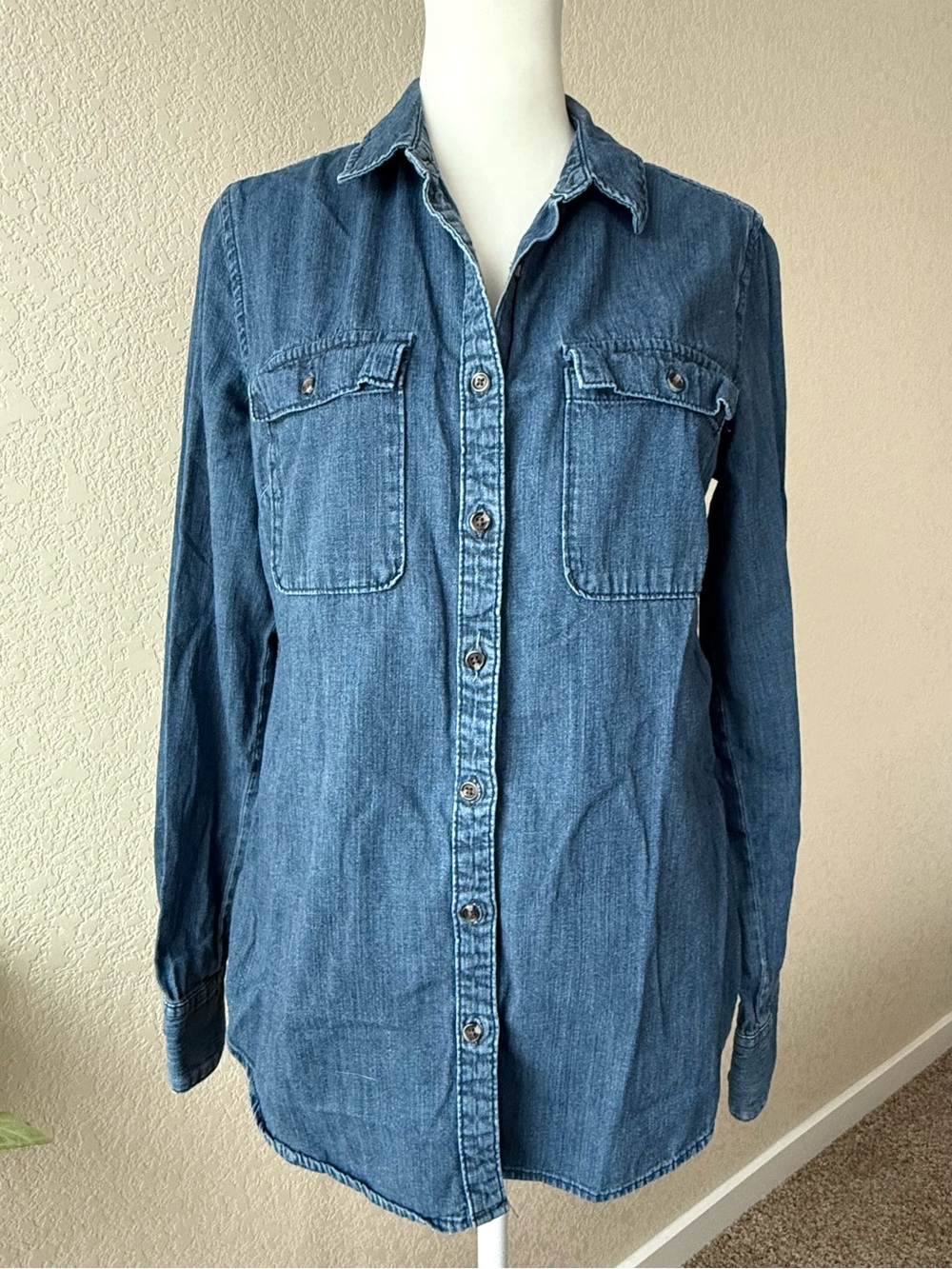A New Day Blue Denim Button Front Shirt Size Medium